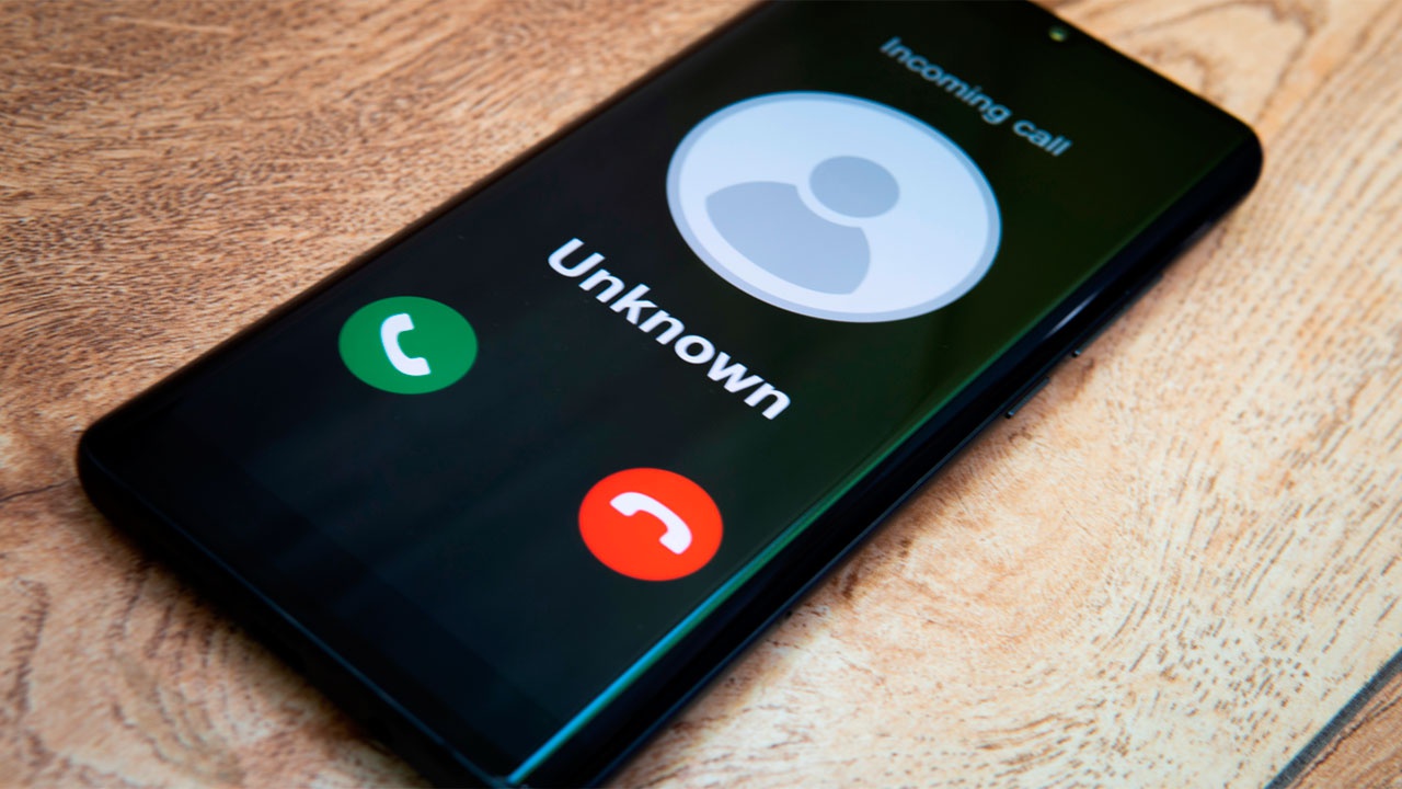 Rząd nałoży na przedsiębiorstwa energetyczne kary w wysokości do sześciu milionów euro za „spam telefoniczny”.