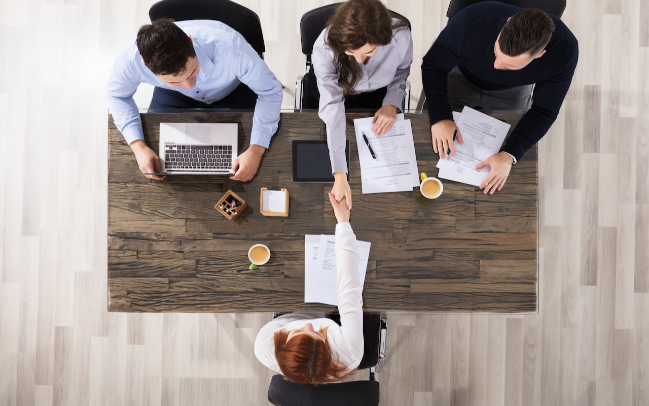 Szukanie pracy: mało znana sztuczka, którą warto dodać do CV.