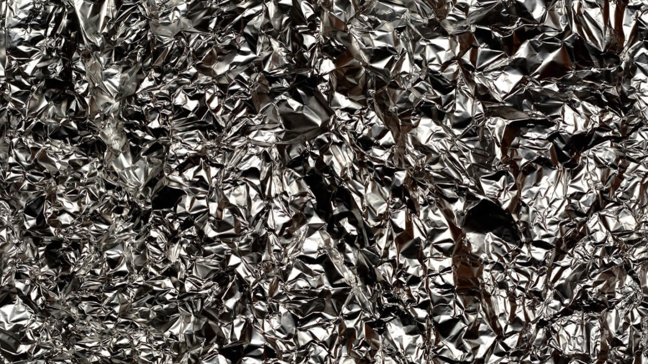 Architekci zalecają oklejanie ścian folią aluminiową: „Ta metoda działa”.