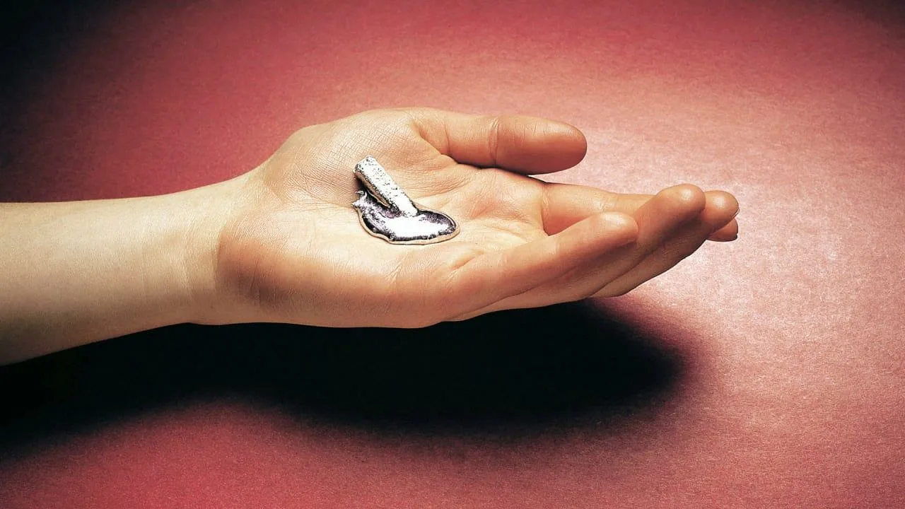 Ten kraj łączy gal i światło słoneczne, zamieniając wodę morską w paliwo przyszłości.