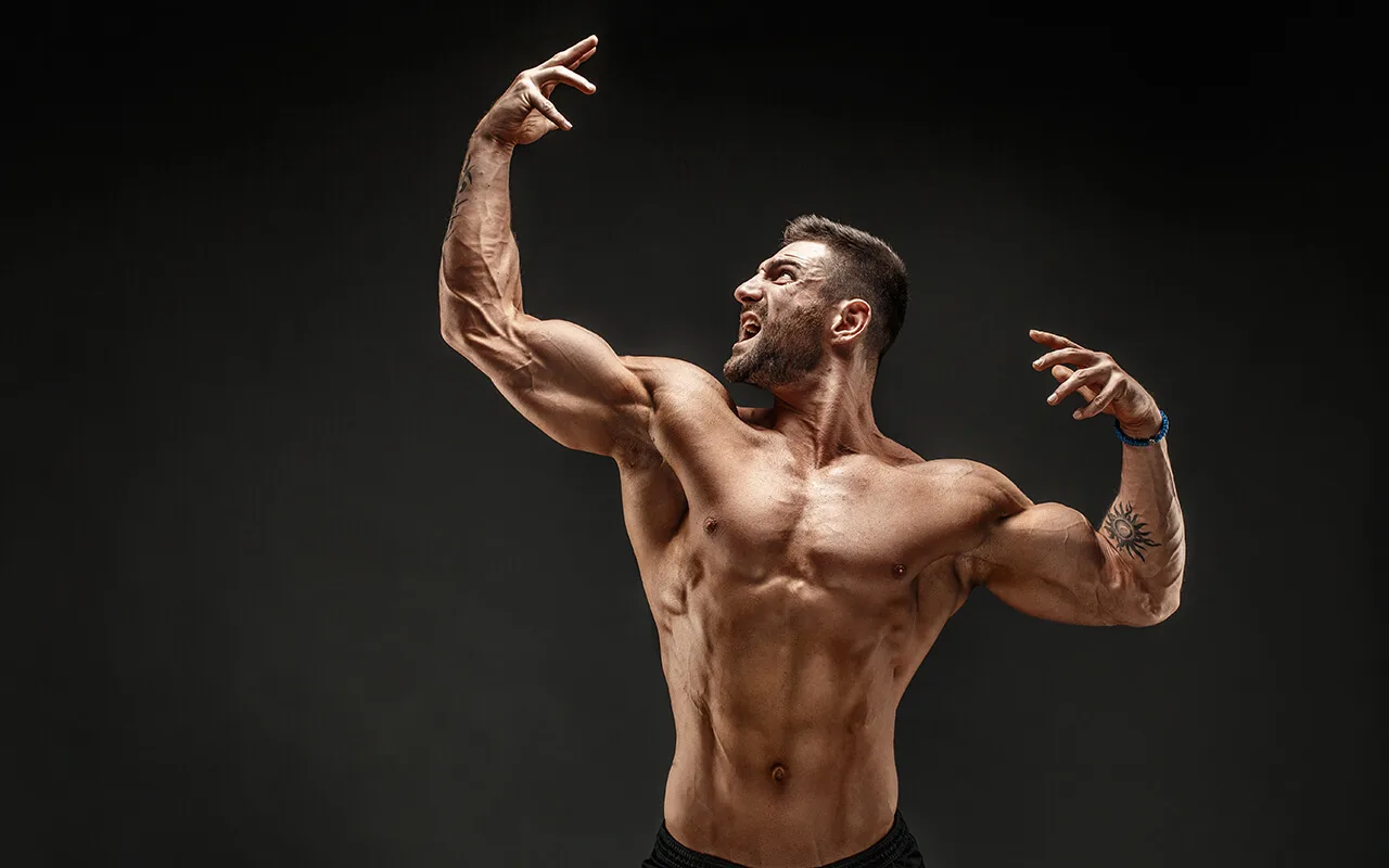 Ćwiczenia z hantlami są świetne, ale możesz również wzmocnić plecy, wykonując to ćwiczenie w domu.