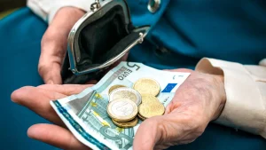 Rząd będzie przeprowadzał kontrole w poszczególnych mieszkaniach pod kątem nielegalnych wypłat emerytur i zasiłków socjalnych.