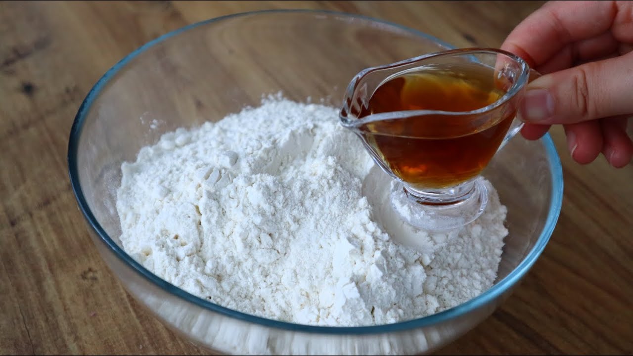 Mieszanie mąki i octu: dlaczego jest to zalecane i jak stosować w domu.