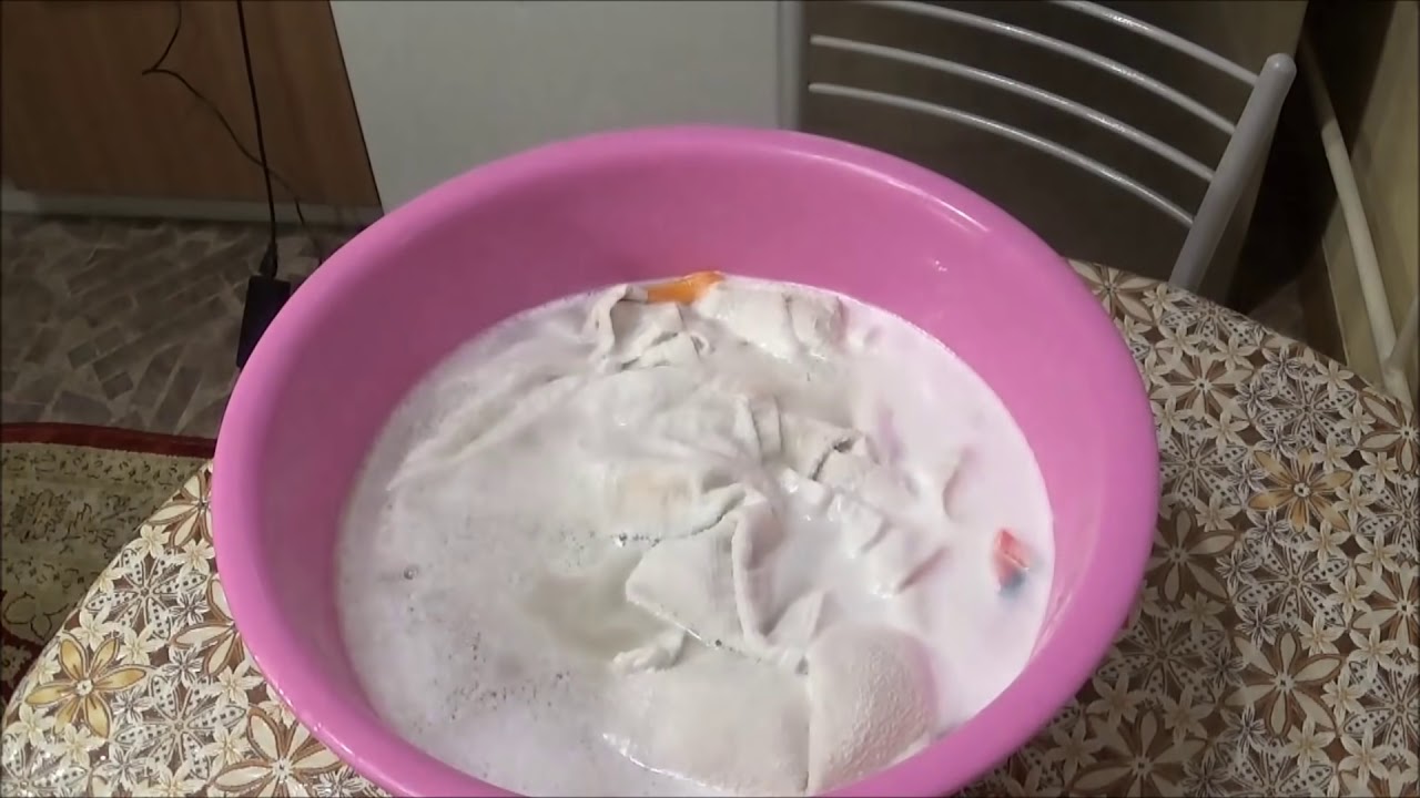 Babcia właśnie w ten sposób pierze ściereczki kuchenne. Plamy i nieprzyjemne zapachy znikają w mgnieniu oka.