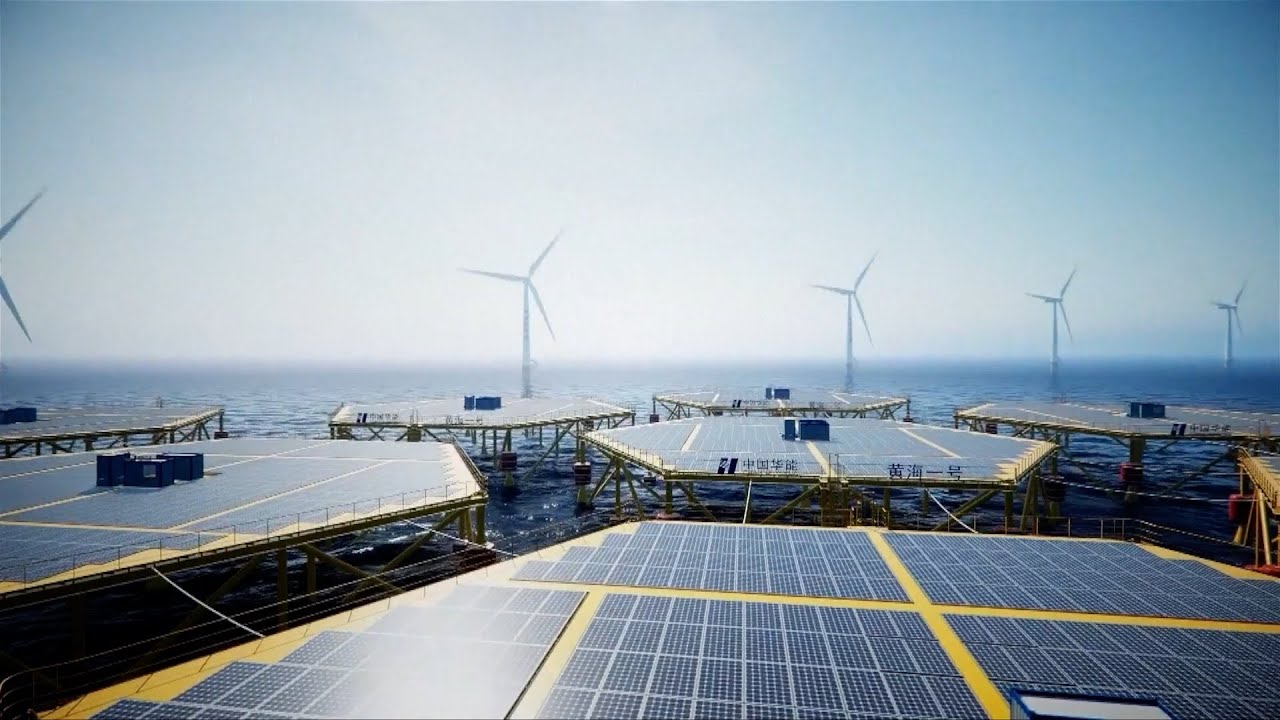 Chiny zainstalowały 2934 panele słoneczne na otwartym morzu i rozwiązały jeden z głównych problemów w dziedzinie energii odnawialnej (a także stworzyły nowe).